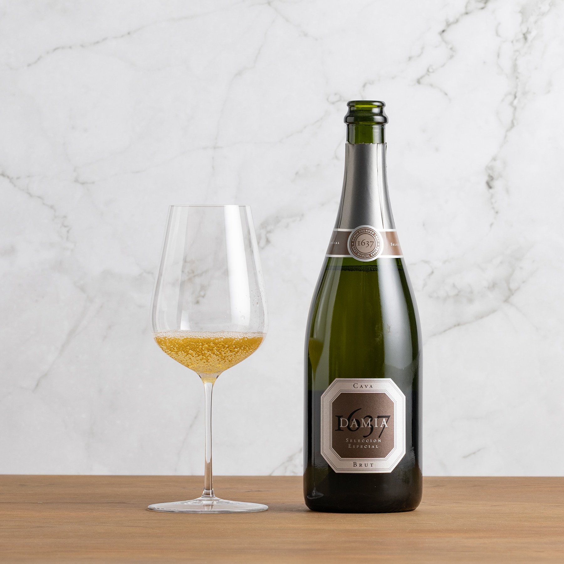 ダミア カバ ブルット NV